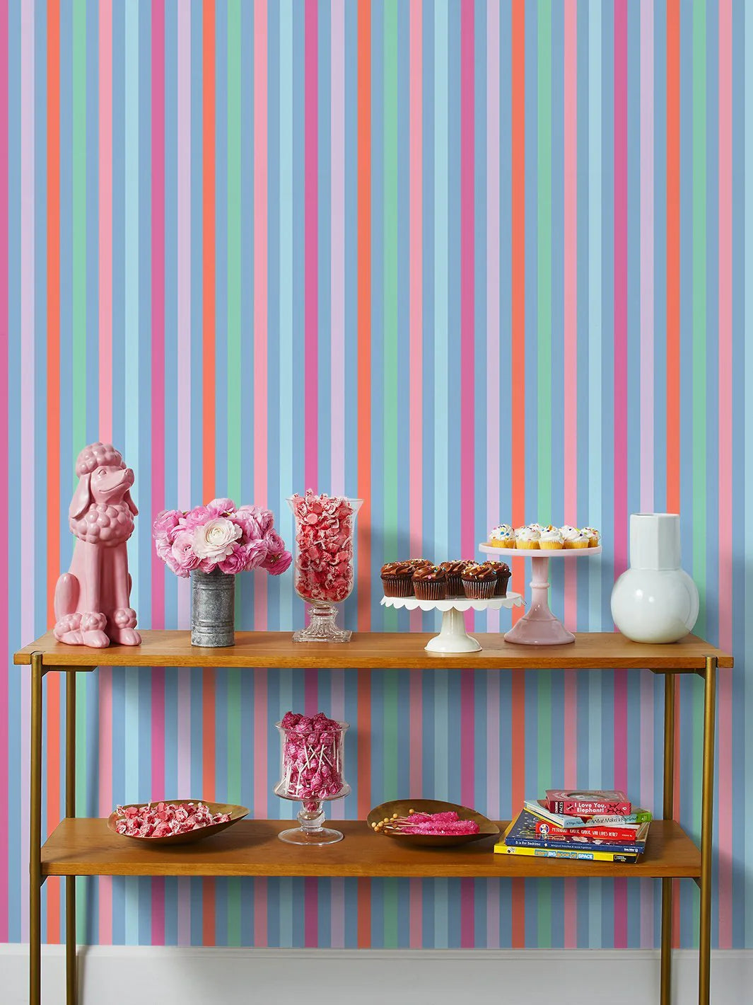 Bend and Snap Stripe Wallpaper by Barbie