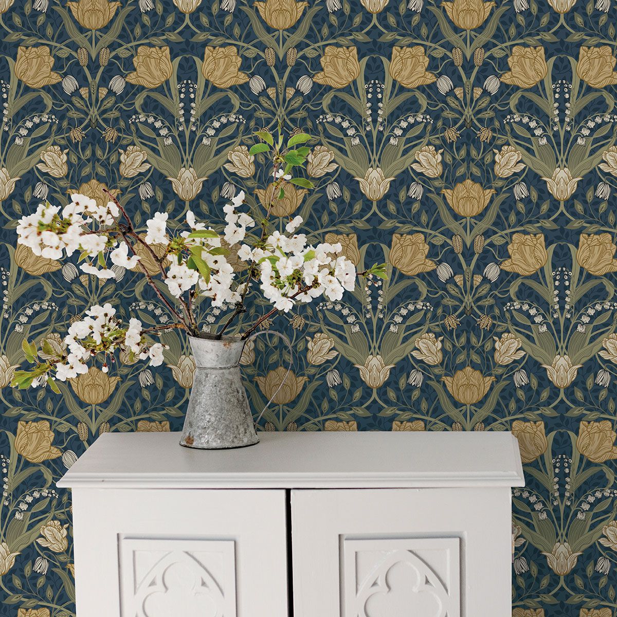 Tulip Wallpaper by Galerie (Apelviken Collection)