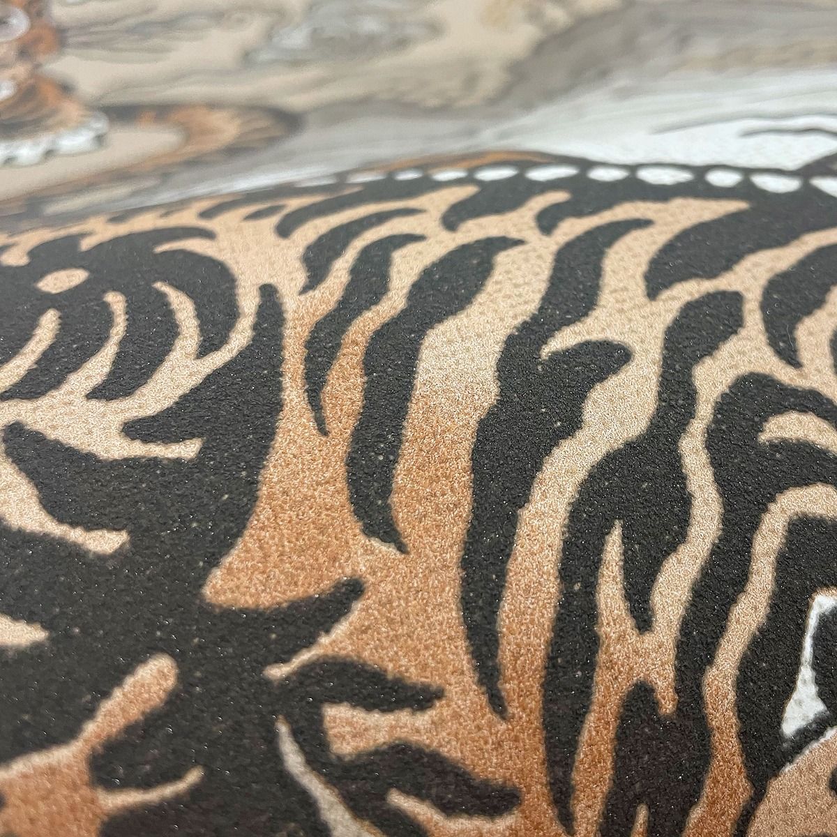 Tora Wallpaper by Holden (Khalili Collection)