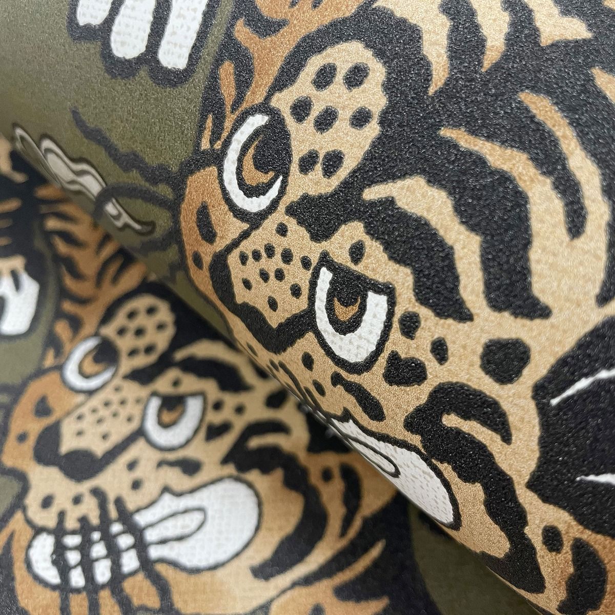 Tora Wallpaper by Holden (Khalili Collection)