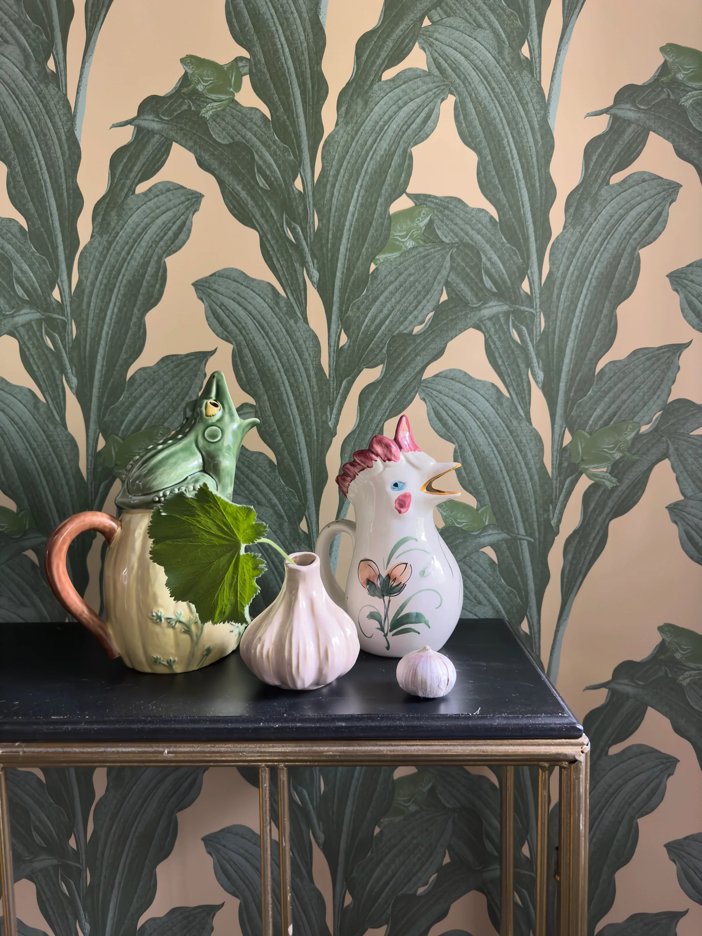 Kool Kermit wallpaper by Studio Lisa Bengtsson