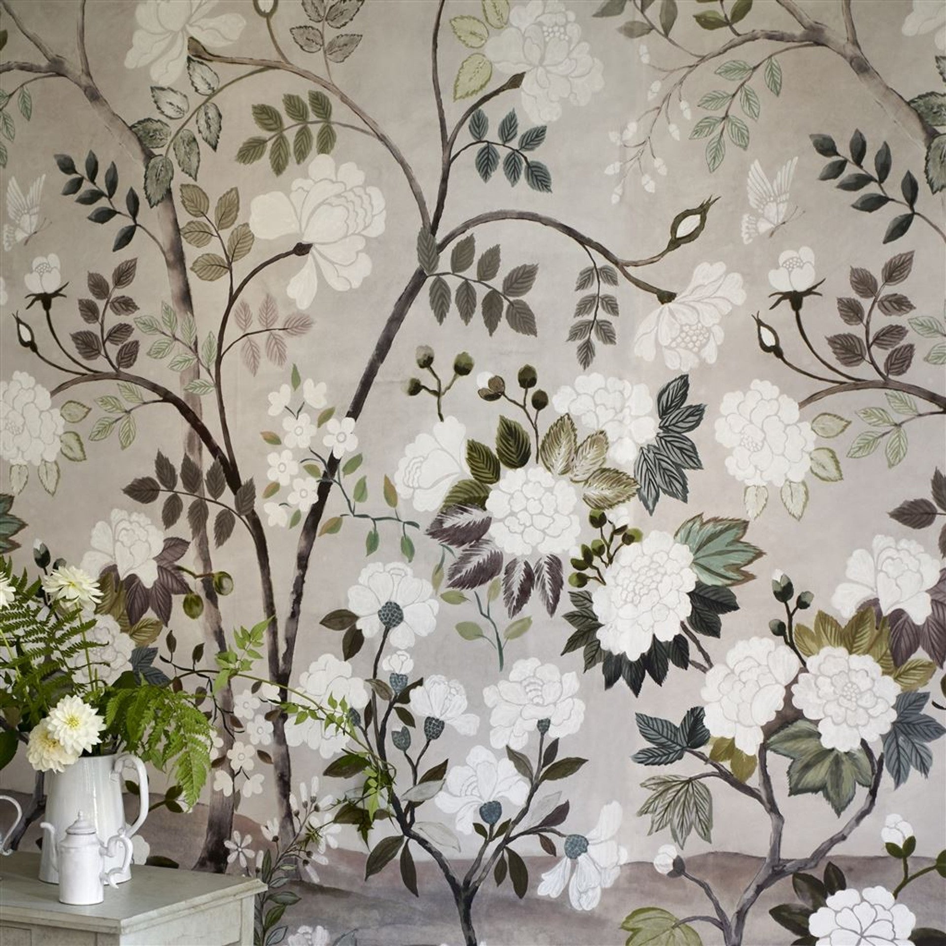 Fleur Orientale Wallpaper by Designers Guild