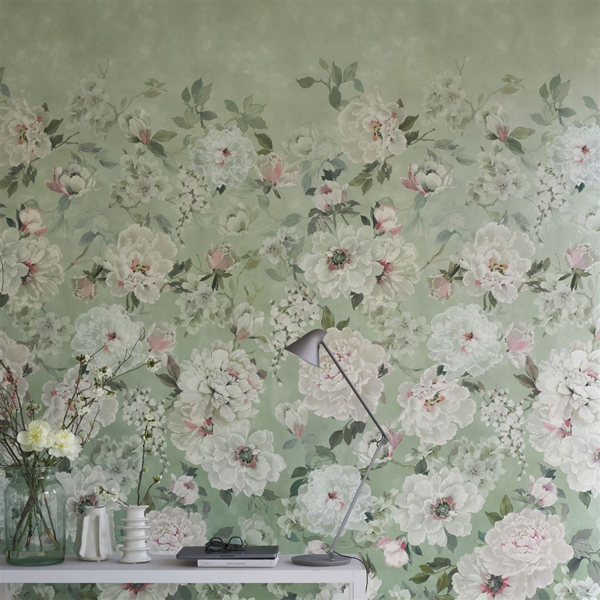 Fleur Blanche Wallpaper by Designers Guild