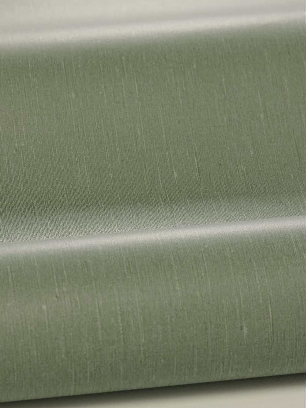 Linen wallpaper by BoråsTapeter