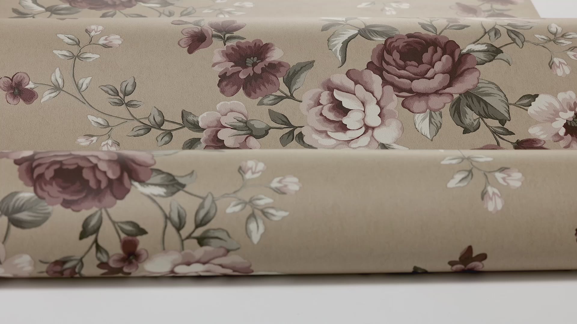 Nomi Wallpaper by BoråsTapeter