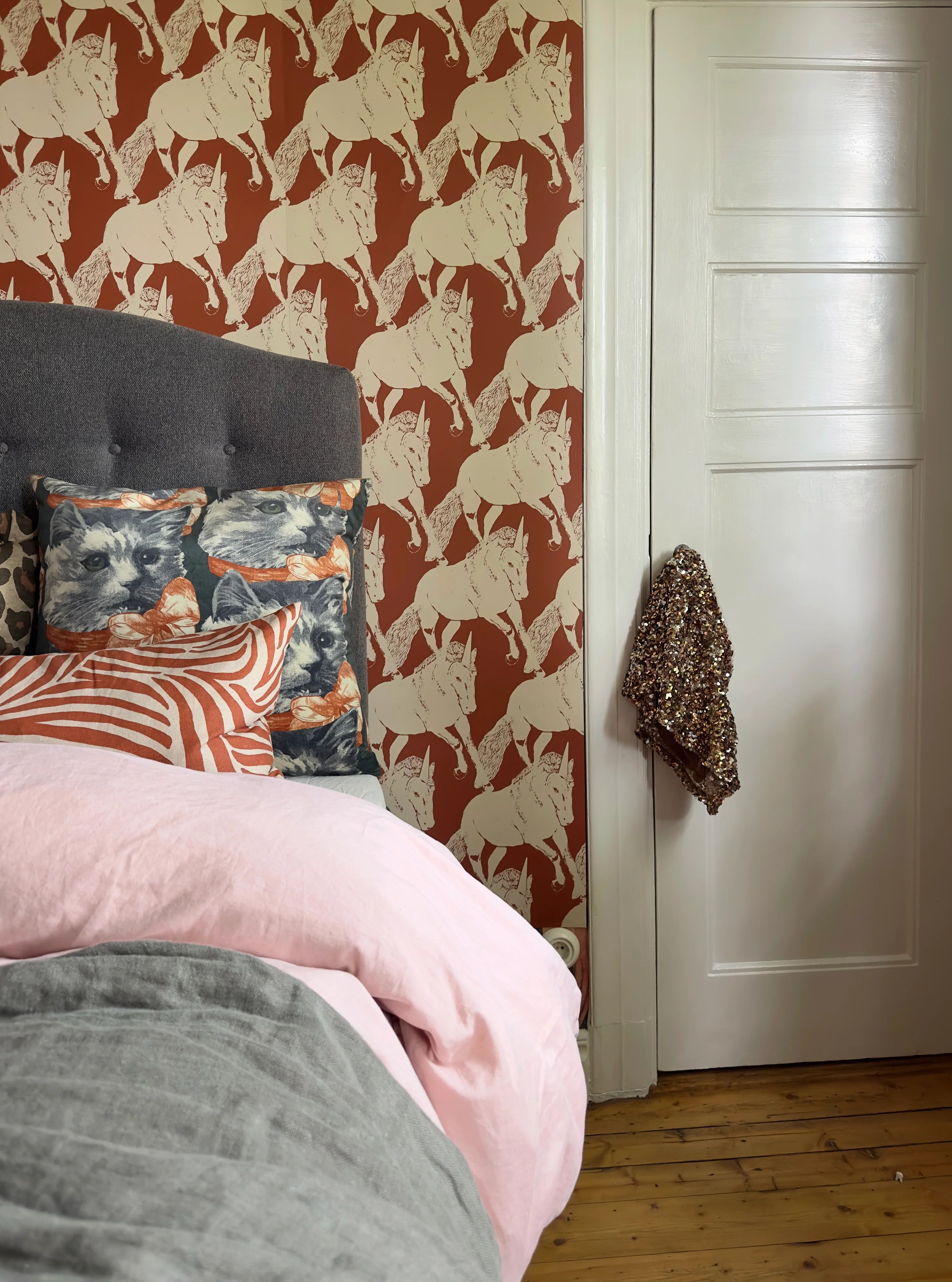 Stardust wallpaper by Studio Lisa Bengtsson